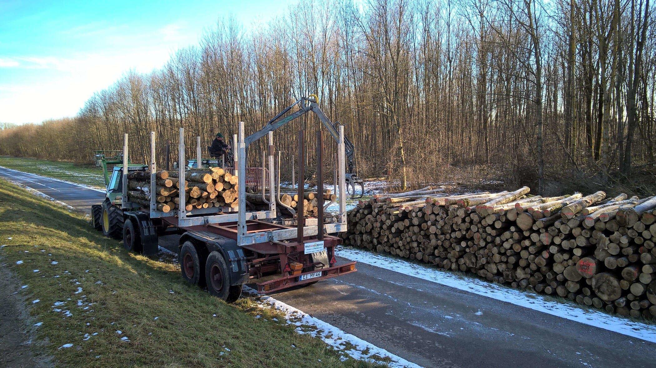 heimisches Holz bei Holzenergie Mayer